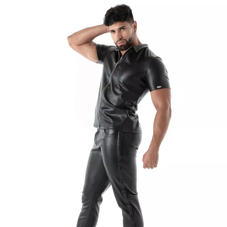 Gilet Zippé kinky  de profil
