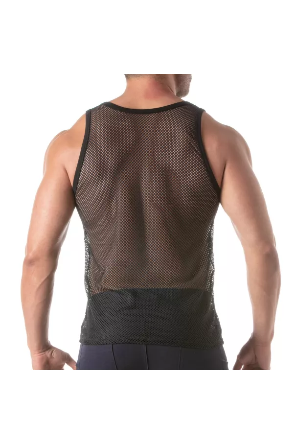 Débardeur En Résille Circuit noir avec un short chino sexy