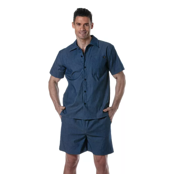 Chemise A Manches Courtes En Denim Léger avec un short ete